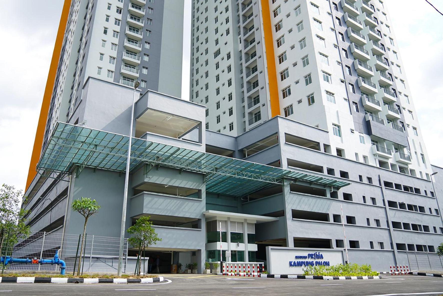 Pangsapuri The Town 4r2b With 2 Carpark By Iwh *